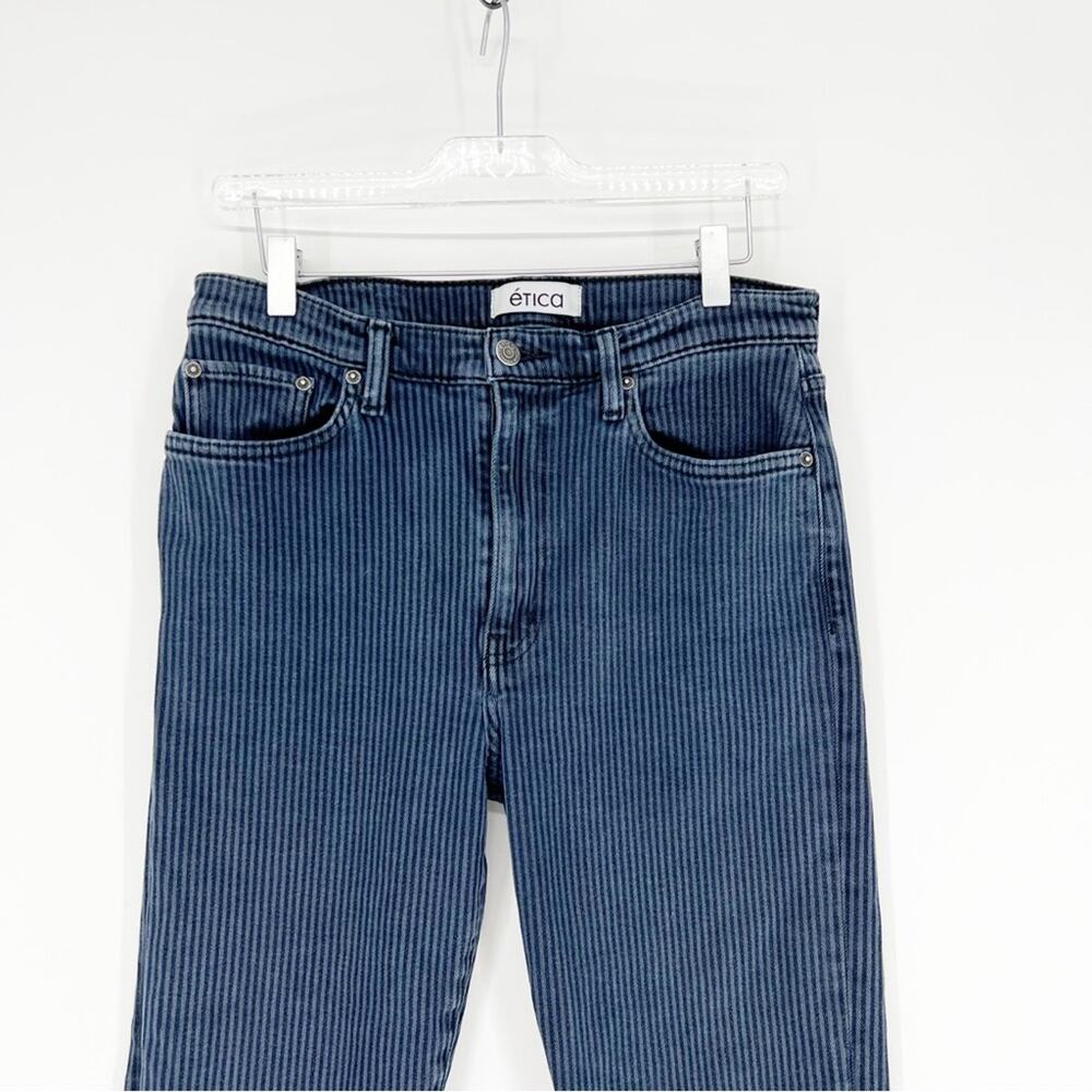 Etica Scarlett Mid Rise‎ Skinnyish Leg Chewed Hem Jeans 30 Night Stripe - Picture 4 of 9